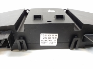 Mercedes Benz CL-Class C216 (2006–2014) Heater control panel A2218702658 - 3