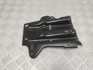 Sonstiger Halter - A2966204801