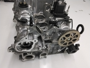 Ford Focus (2018–2026) Cylinder head and its parts H6BG6090 - 4