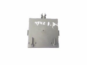Mercedes Benz C-Class 204 (2007–2014) Front door control unit A2129004502 - 2