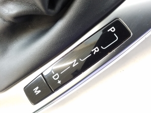 Mercedes Benz C-Class 204 (2007–2014) Käigukangi viimistlus A2042674288 - 5