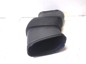 Mercedes Benz E-Class W211 (2002–2009) Õhu sisselaske voolik A6120940287 - 5