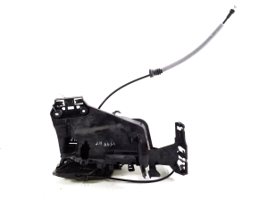 VOLVO XC40 (2017–2026) Front door lock 31440997 - 3