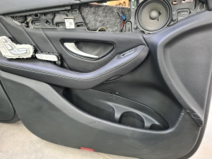 Mercedes Benz GLC-Class 253 (2015–2019) Interior and its parts - 4