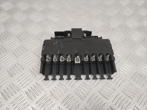 Fuse boxes - A2975407416