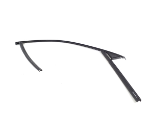 VOLVO XC40 (2017–2026) Esiukse muu osa 31425992 - 2