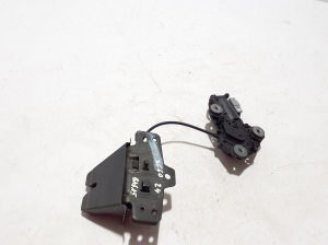 VOLVO XC60 (2017–2026) Trunk lid lock 32149889 - 3