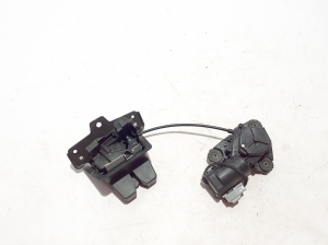 VOLVO XC60 (2017–2026) Trunk lid lock 32149889 - 4