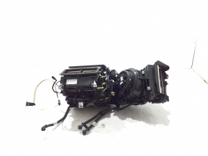 VOLVO XC60 (2017–2026) Heizung und ihre Teile 32422011 - 5