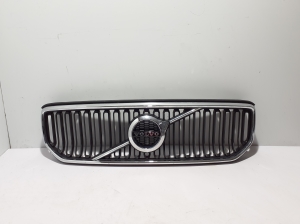 VOLVO XC40 (2017–2026) Kühlergrill 31457342