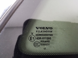 VOLVO XC60 (2017–2026) Seitenscheibe hinten (Karosserie) 32244903 - 3