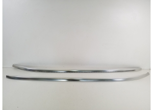   Barres de toit longitudinales  -  