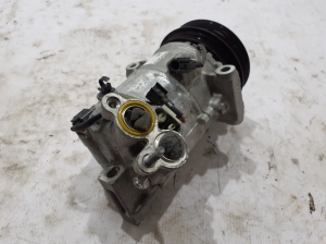 VOLVO XC60 (2017–2026) Compresseur de climatisation 31497908 - 3