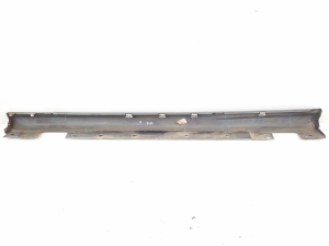 Mercedes Benz C-Class 204 (2007–2014) Schwellerverkleidung außen A2046981454 - 2