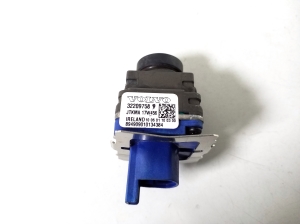 VOLVO XC60 (2017–2026) Video camera 32209758 - 3