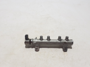 VOLVO XC60 (2017–2026) Common Rail Kraftstoffleitung 31432834 - 3