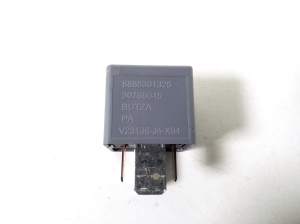VOLVO XC60 (2017–2026) Relais 30765045 - 2