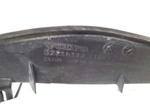 VOLVO XC60 (2017–2026) Windshield pillar outer molding 32216112 - 2