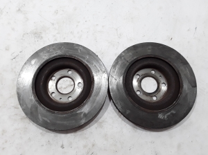 VOLVO XC60 (2017–2026) Tagumine piduriketas 32470207 - 2