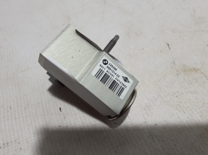 BMW X 7 G07 (2018–2026) Klimaschlauch Ventil 6991514 - 3