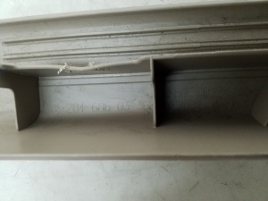  Inner threshold trim 