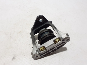 VOLVO XC60 (2017–2026) Motorlager 32298661 - 3