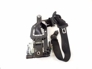 Mercedes Benz C-Class 204 (2007–2014) Sicherheitsgurt vorne A2048602286 - 5