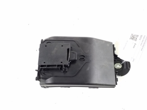 VOLVO XC60 (2017–2026) Kaitsmekarp salongis 32209198 - 4