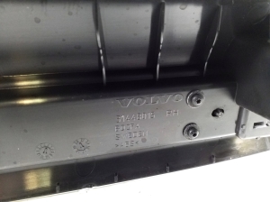 VOLVO XC60 (2017–2026) Inner sill trim 31448015 - 3