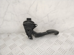 RENAULT Master III (2010–2017) Gaspedal 180101626R - 4