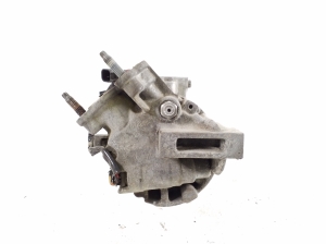VOLVO XC60 (2017–2026) Konditsioneeri kompressor 31449067 - 2