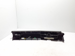 Dacia Sandero III (2021–2026) Dashboard trim 683101161R - 4