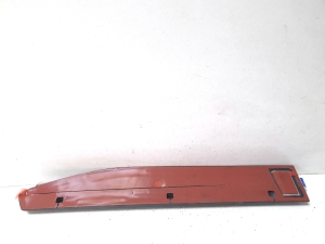 Suzuki Vitara LY (2014–2026) Rear side door molding - 2
