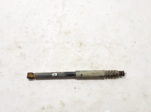 Dacia Sandero III (2021–2026) Rear shock absorber 562103280R - 2
