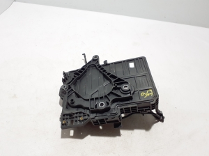 Dacia Sandero III (2021–2026) Batteriehalter 648946748R - 2