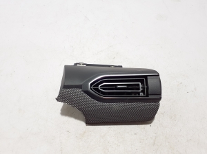 Dacia Sandero III (2021–2026) Dashboard trim 683101161R - 3