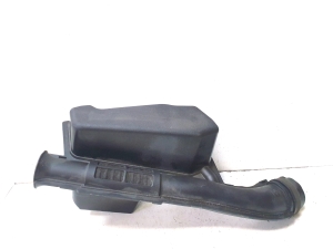 TOYOTA Auris E18 (2012–2018) Luftfiltergehäuse 177500T010 - 4