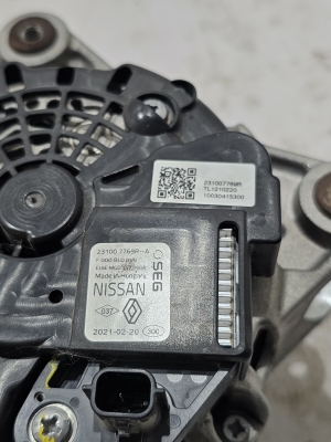 Dacia Sandero III (2021–2026) Generaator 231007769R - 3