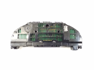Mercedes Benz C-Class 204 (2007–2014) Kombiinstrument A2049002708 - 3