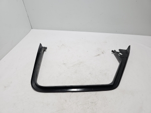 AUDI Q5 (2017–2026) Rear side door inner window molding 80A867672 - 3