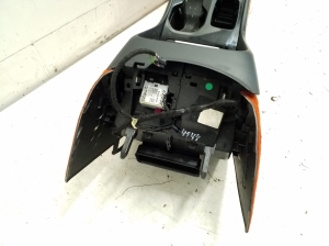 VOLVO XC40 (2017–2026) Center console 31469651 - 2