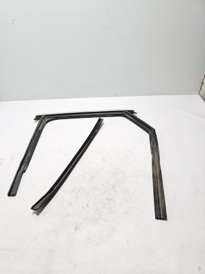   Lèche-vitre extérieur de porte arrière  - 80A839431C 