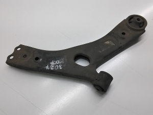 Hyundai ix35 (2009–2015) Querlenker vorne 545012Y002 - 3