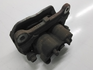 Mitsubishi Outlander (2012–2021) Eesmine pidurisadul 4605B471 - 3
