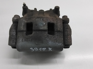 Mitsubishi Outlander (2012–2021) Eesmine pidurisadul 4605B472 - 4