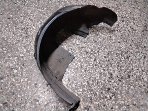 Opel Astra K (2015–2021) Rear wheel arch liner 39040822 - 4