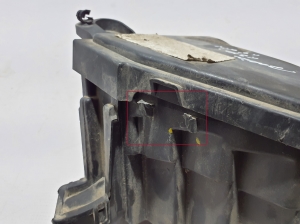 Dacia Duster (2010–2017) Kaitsmekarbi korpus kapoti all 243800196R - 3