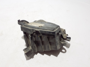 Dacia Duster (2010–2017) Kaitsmekarbi korpus kapoti all 243800196R - 4