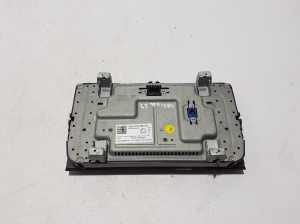 Skoda Karoq (2017–2026) Screen 565919605B - 3