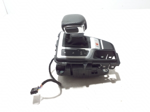 AUDI Q5 (2017–2026) Gear shift mechanism - 4